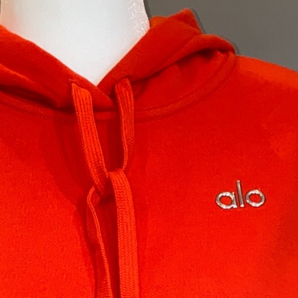 ALO Yoga | Tops | Alo Accolade Hoodie Xs Nwt | Poshmark ALO Yoga | Tops | Alo Accolade Hoodie Xs Nwt | Poshmark